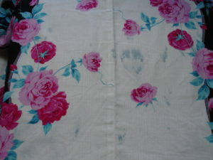 浴衣の色泣き（色移り）