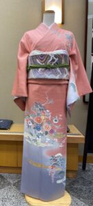 お召しになられた着物には・・・・