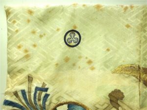 タンスに長期間そのままにしておくと・・・